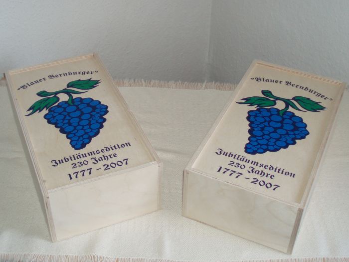 Blauer Bernburger Wein Jahrgang 2007